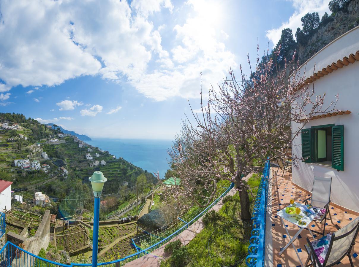Appartement Casa Pina à Amalfi Extérieur photo
