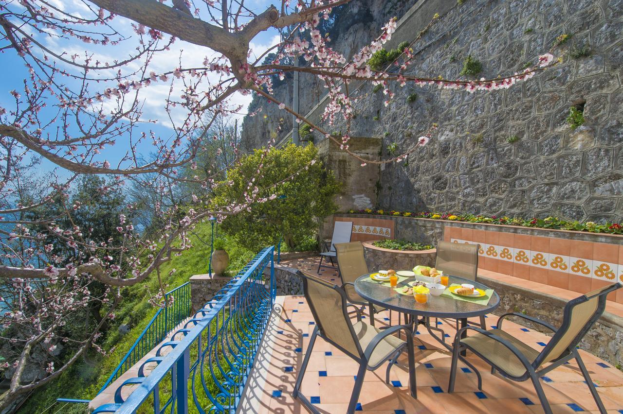 Appartement Casa Pina à Amalfi Extérieur photo